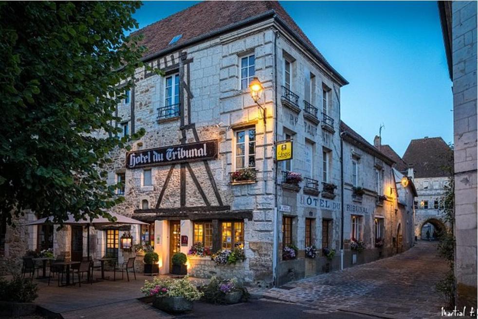 Hôtel du Tribunal Mortagne-au-Perche Exterior foto